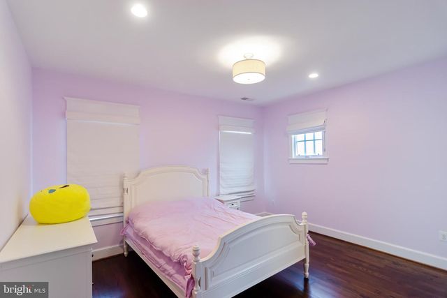 6801 DANFORTH ST, Mclean, VA 22101