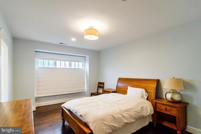 6801 DANFORTH ST, Mclean, VA 22101