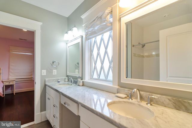 6801 DANFORTH ST, Mclean, VA 22101
