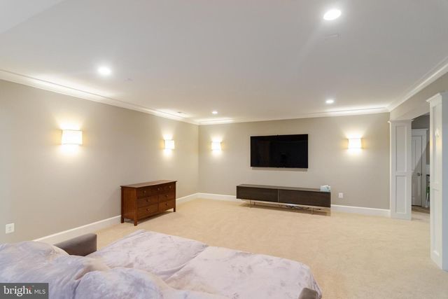 6801 DANFORTH ST, Mclean, VA 22101