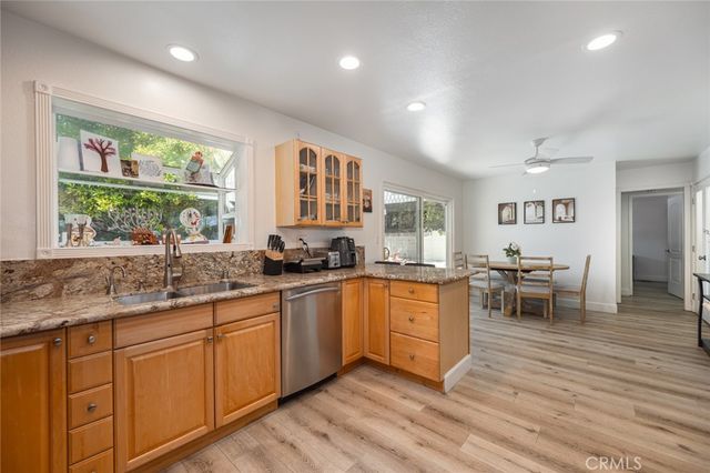 135 Lupe Avenue, Newbury Park, CA 91320