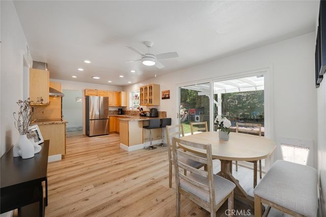 135 Lupe Avenue, Newbury Park, CA 91320