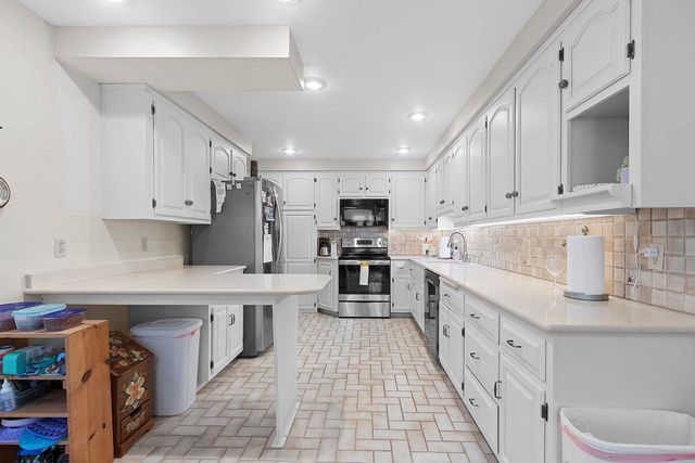 337 WESLEY AVENUE, Green Bay, WI 54302