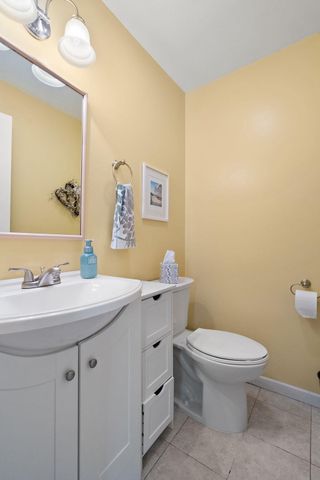 3697 Kingsway Drive, Crown Point, IN 46307