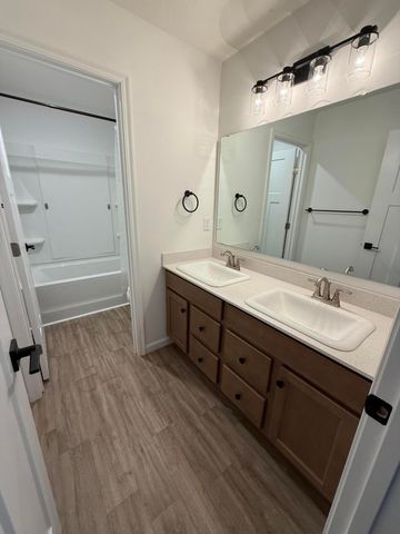 9971 Meadow Glen Drive, Independence, KY 41051