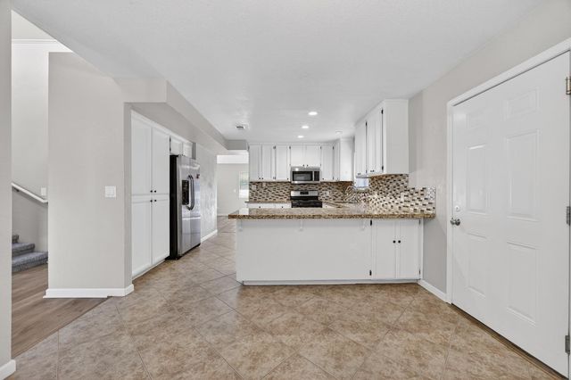 8616 Pershing Ave, Fair Oaks, CA 95628