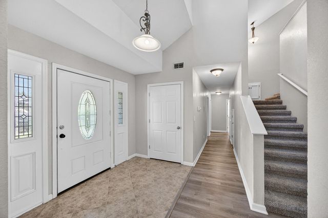 8616 Pershing Ave, Fair Oaks, CA 95628