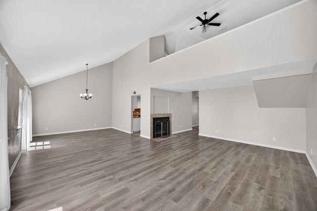 8616 Pershing Ave, Fair Oaks, CA 95628