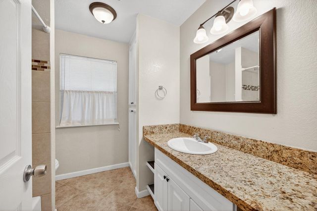 8616 Pershing Ave, Fair Oaks, CA 95628