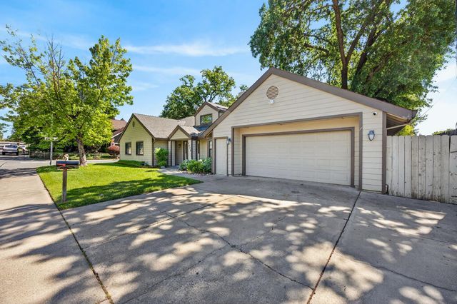 8616 Pershing Ave, Fair Oaks, CA 95628