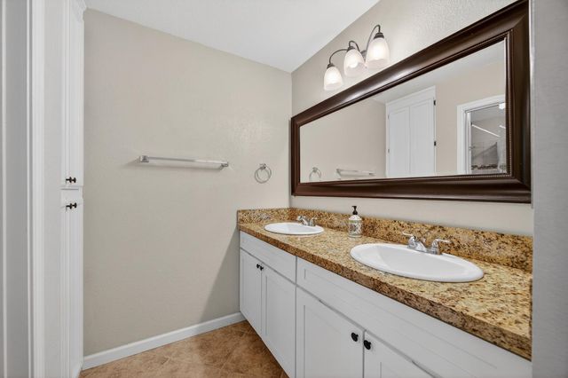 8616 Pershing Ave, Fair Oaks, CA 95628