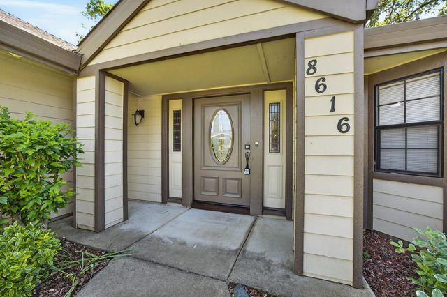 8616 Pershing Ave, Fair Oaks, CA 95628
