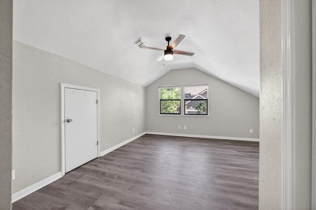 8616 Pershing Ave, Fair Oaks, CA 95628