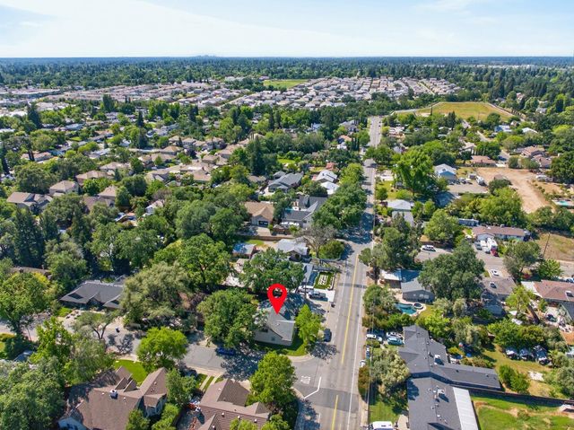 8616 Pershing Ave, Fair Oaks, CA 95628