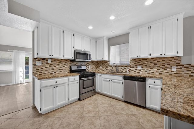 8616 Pershing Ave, Fair Oaks, CA 95628