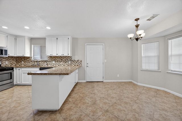 8616 Pershing Ave, Fair Oaks, CA 95628