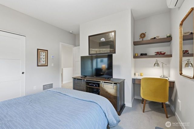 229 NE 185th Street, Shoreline, WA 98155