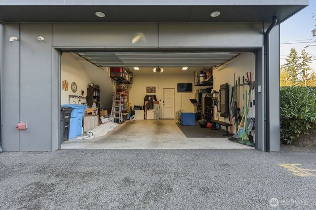 229 NE 185th Street, Shoreline, WA 98155