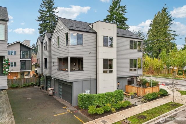 229 NE 185th Street, Shoreline, WA 98155