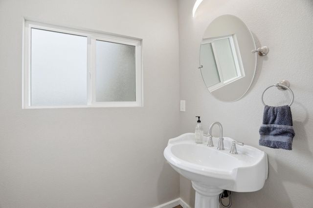 1728 W 9th Ave, Spokane, WA 99204