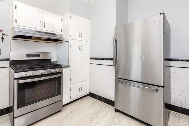 46 Burpee Road 2, Swampscott, MA 01907