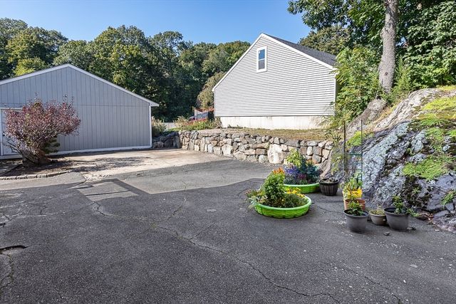46 Burpee Road 2, Swampscott, MA 01907