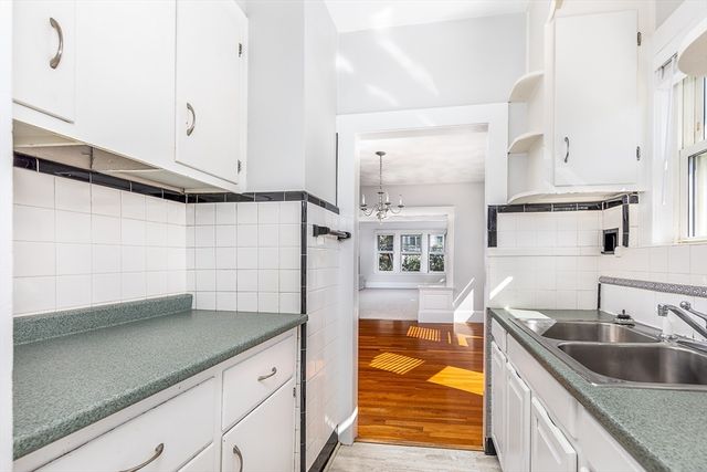 46 Burpee Road 2, Swampscott, MA 01907