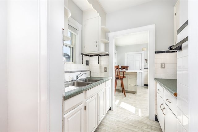 46 Burpee Road 2, Swampscott, MA 01907
