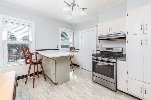 46 Burpee Road 2, Swampscott, MA 01907