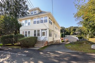 46 Burpee Road 2, Swampscott, MA 01907