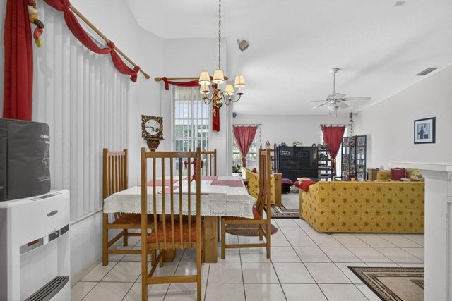 1940 S Club Drive, Wellington, FL 33414