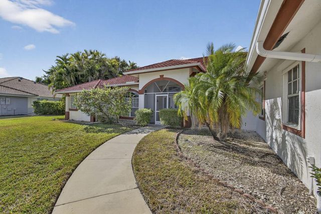 1940 S Club Drive, Wellington, FL 33414
