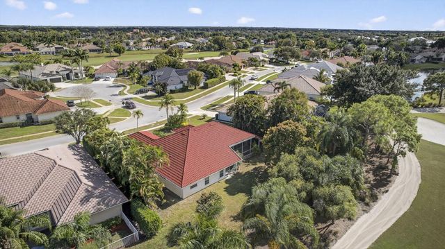 1940 S Club Drive, Wellington, FL 33414