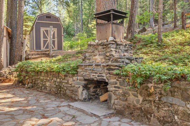 6148 Little Mountain Rd, Somerset, CA 95684