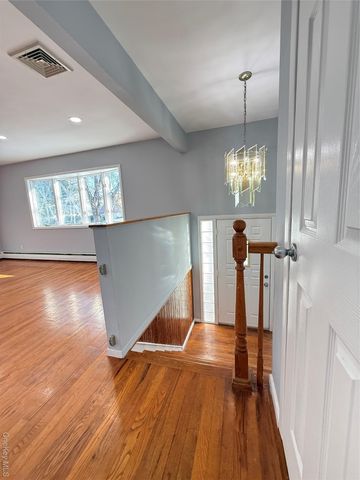 1003 Steele Boulevard, Baldwin, NY 11510