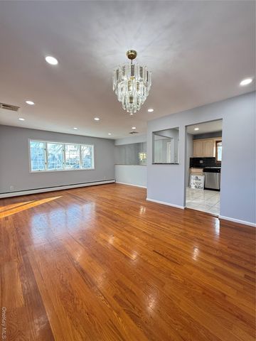 1003 Steele Boulevard, Baldwin, NY 11510