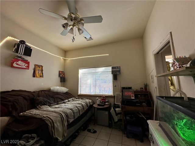 4739 Laurel Canyon Street, Las Vegas, NV 89129