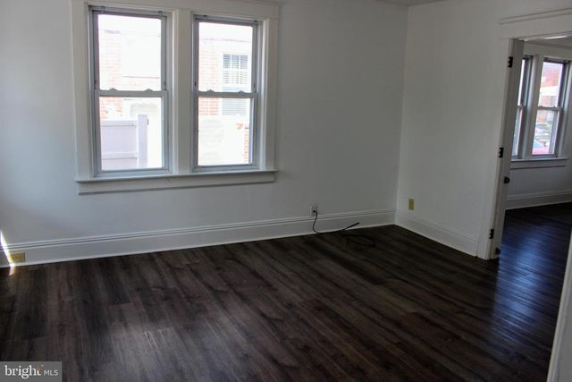 44 N CLINTON ST, York, PA 17404