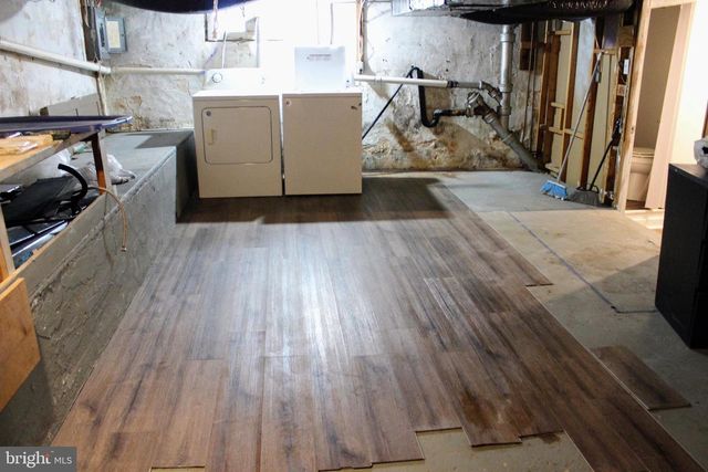 44 N CLINTON ST, York, PA 17404