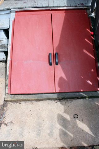 44 N CLINTON ST, York, PA 17404