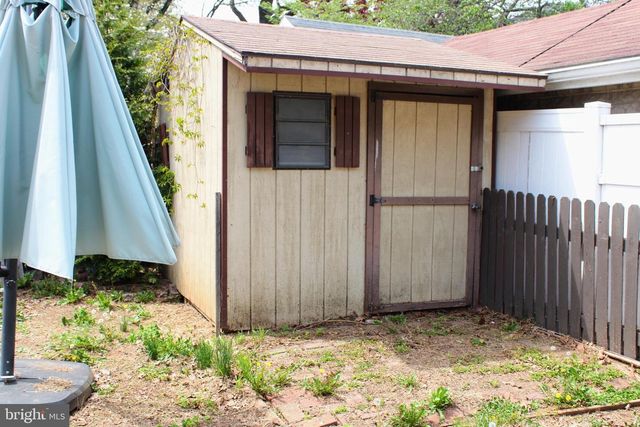 44 N CLINTON ST, York, PA 17404
