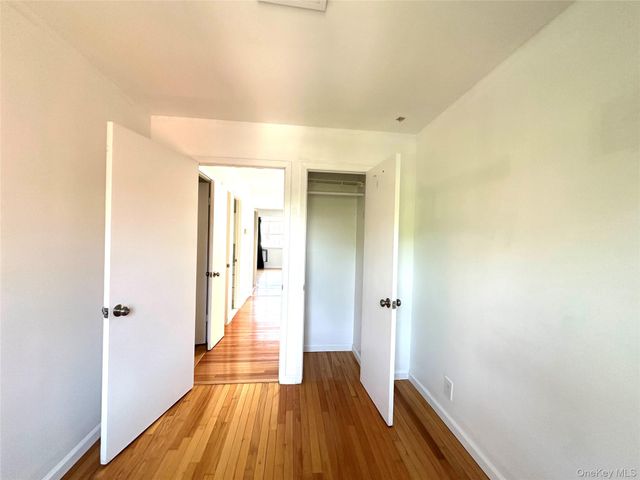 120-25 Ketch Court, College Point, NY 11356