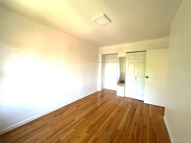 120-25 Ketch Court, College Point, NY 11356