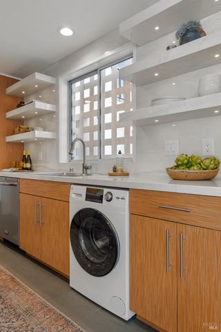 1106 Shelter Bay Ave, Mill Valley, CA 94941