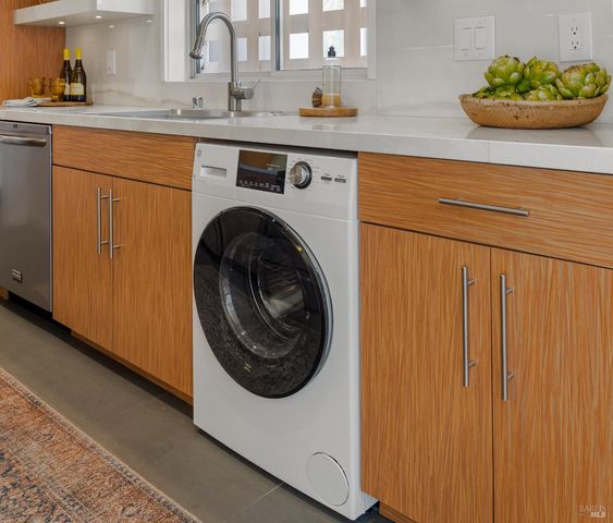 1106 Shelter Bay Ave, Mill Valley, CA 94941