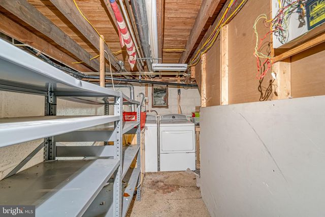 1718 W CHESTNUT AVE, Vineland, NJ 08360