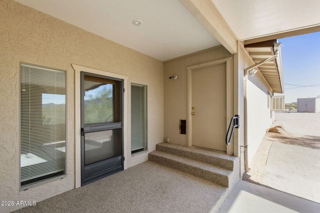 10646 E JENSEN Street, Mesa, AZ 85207
