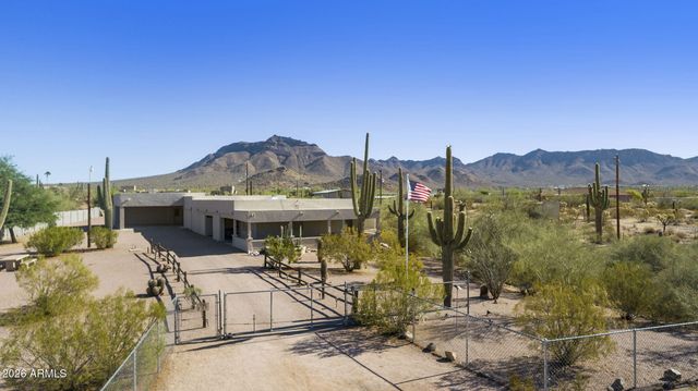 10646 E JENSEN Street, Mesa, AZ 85207