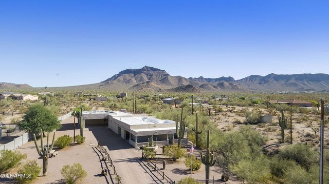 10646 E JENSEN Street, Mesa, AZ 85207