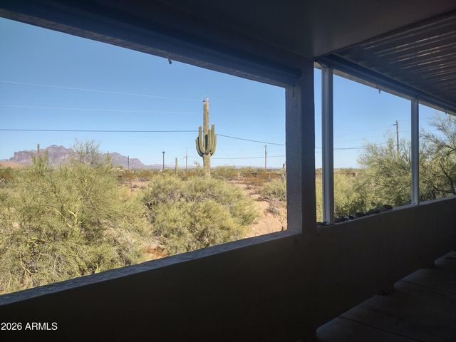 10646 E JENSEN Street, Mesa, AZ 85207